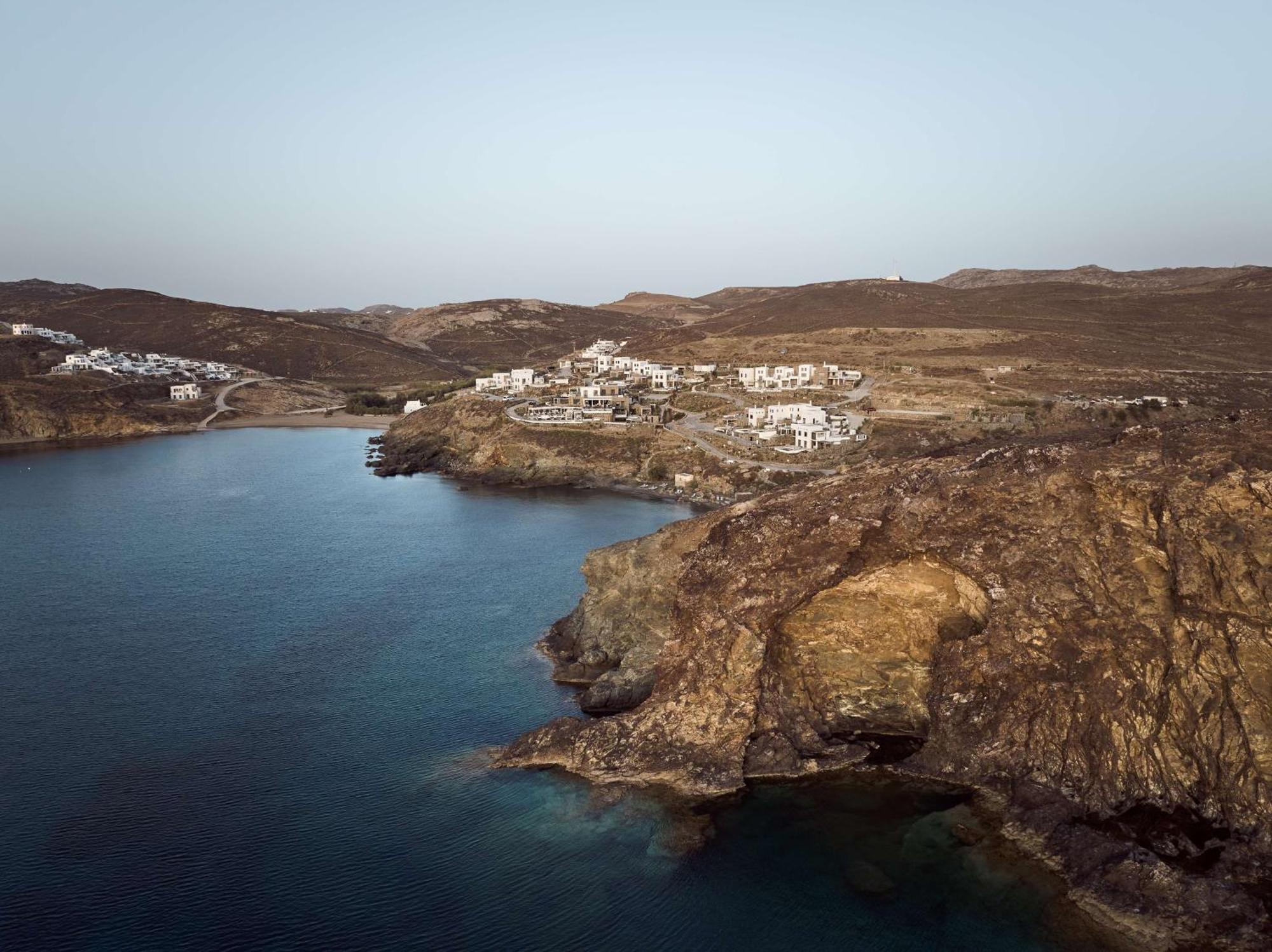 Semeli Coast Mykonos Curio Collection By Hilton Hotel